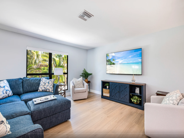 Luxury 3-Bedroom Condo in Sanibel